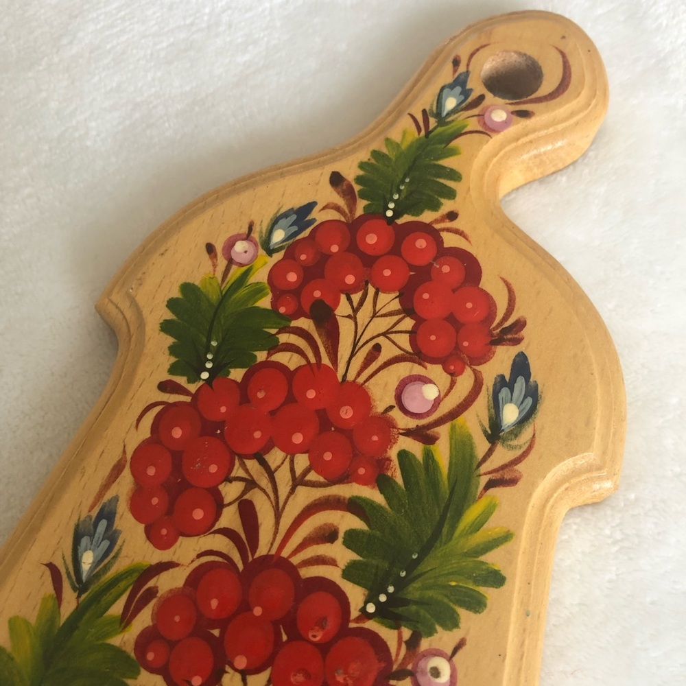 Ukrainian Decorative Cutting Board - Artist Signed Folk Art Design - Petrykivsky - Picture 2 of 9